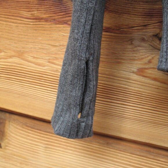 Alo Yoga Sweatshirt Pullover Fleece - Picture 5 of 9